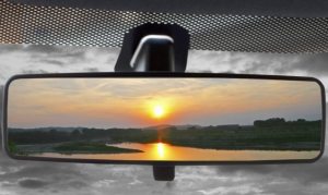 rear-view-mirror-pic-opti-627x376